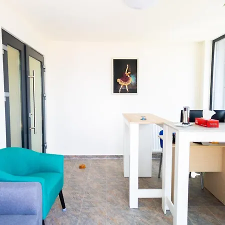 Casa Angy Konukevi *